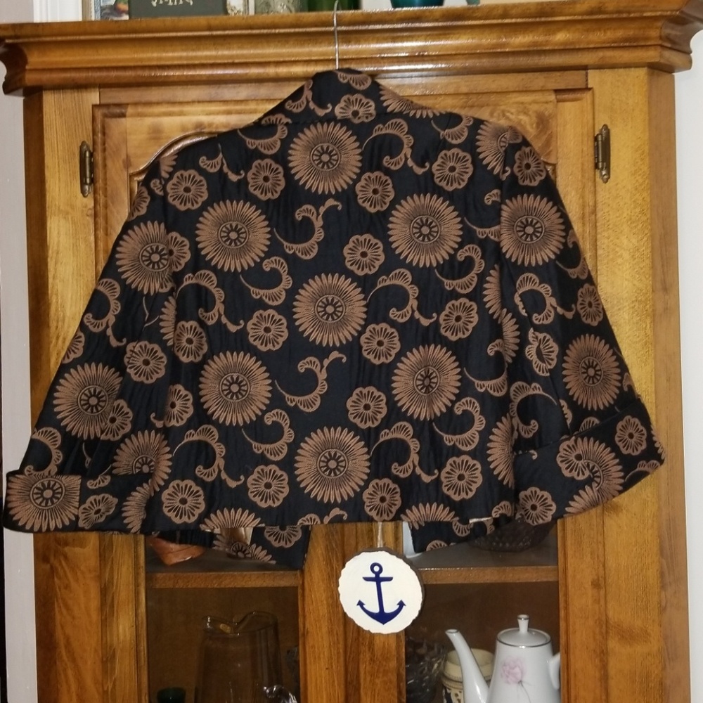 Beautiful Trina Turk jacket - Picture 5 of 8